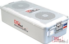 1/1 Container Standard Modell Boden gelocht 150